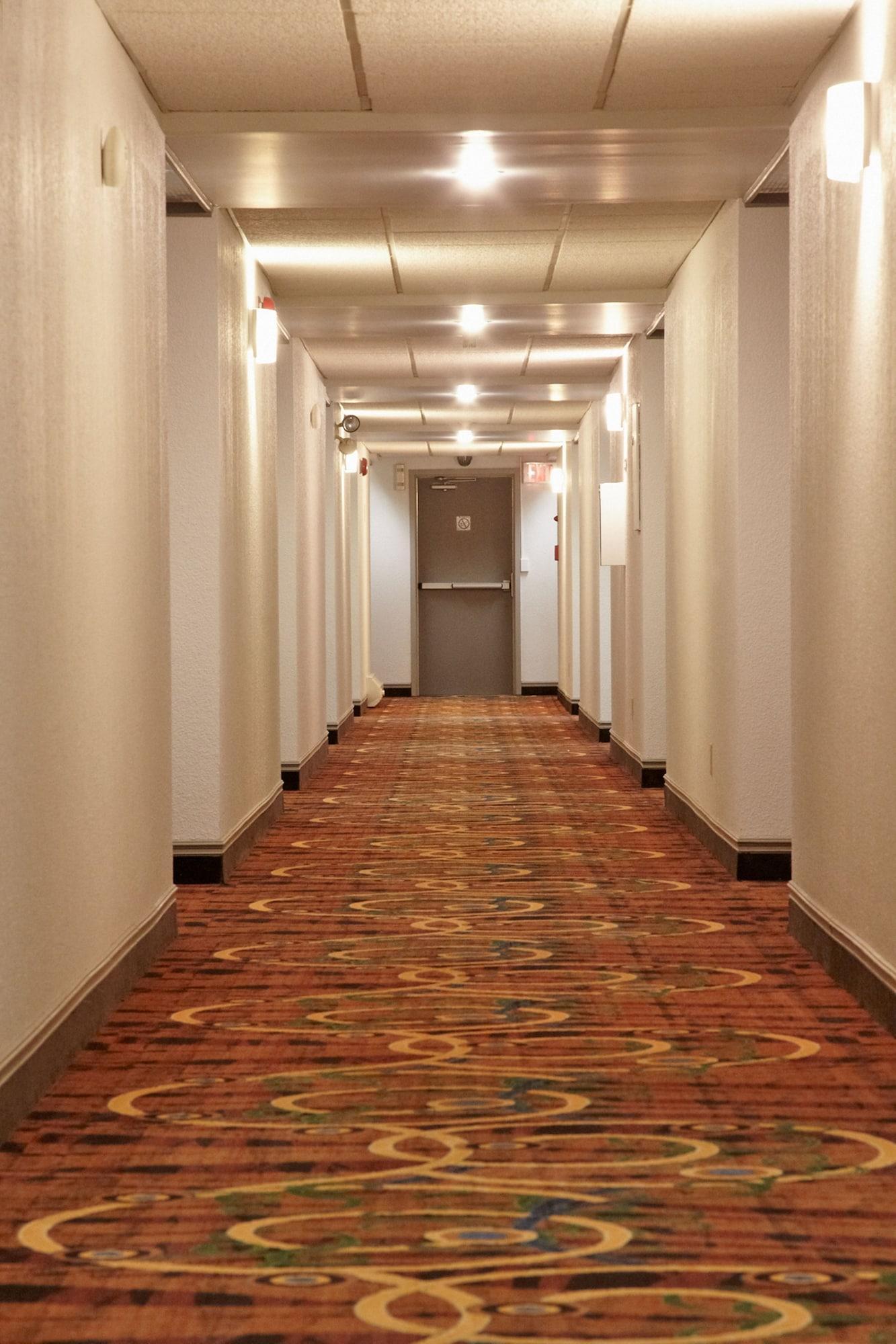 Colonial Square Inn & Suites Saskatoon Eksteriør bilde