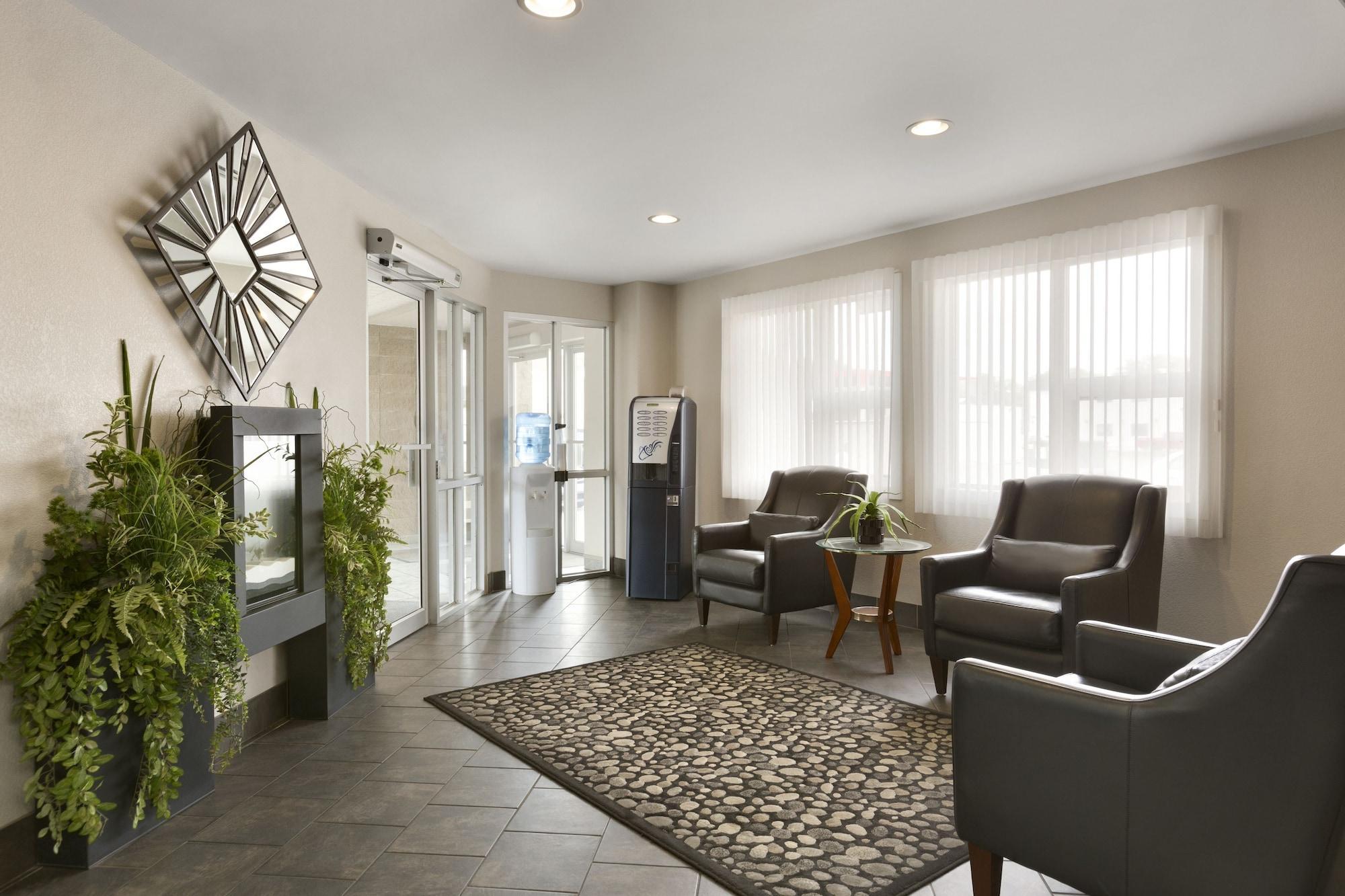 Colonial Square Inn & Suites Saskatoon Eksteriør bilde